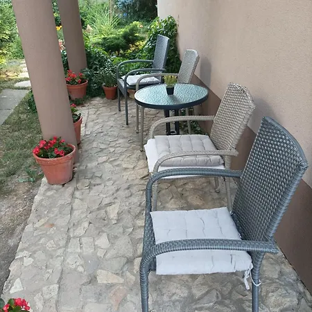 Апартаменты Kis-liget *